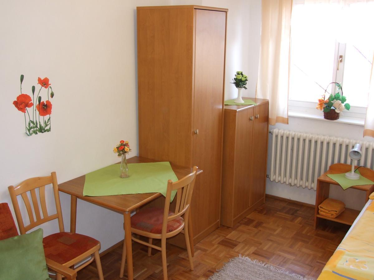 Privat Lubka Apartment Zuberec Bagian luar foto